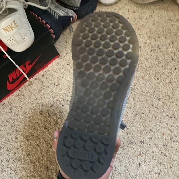 High quality shoes for working out. - Picture 3 of 3